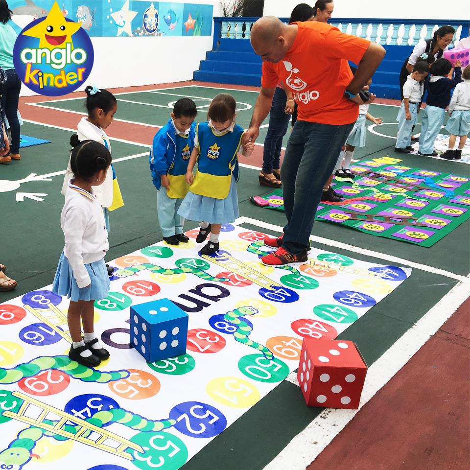 juegan y estimulan el pensamiento matemático - colegio-anglo-mexicano-coatzacoalcos-jardin de niños anglomexicano-escuelas-en-coatza4