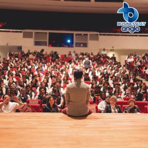 Congreso de Negocios para alumnos Anglo Mexicano business day colegio anglo mexicano de coatzacoalcos 2015 juan carlos illescas, youthstudio alex orlowski, benshorts, hector de la hoya, alejandro souza pixza emprendedores congreso de negocios 2