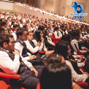 Congreso de Negocios para alumnos Anglo Mexicanobusiness day colegio anglo mexicano de coatzacoalcos 2015 juan carlos illescas, youthstudio alex orlowski, benshorts, hector de la hoya, alejandro souza pixza emprendedores congreso de negocios 5